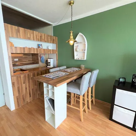 App 549 - Strandlage Lejlighed